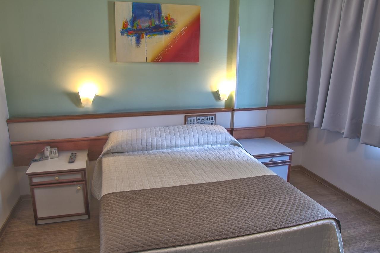 Hotel Gracher Praia Balneário Camboriú Rom bilde